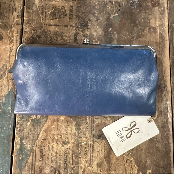 HOBO Blue and Tan Clutch - Picture 2 of 8